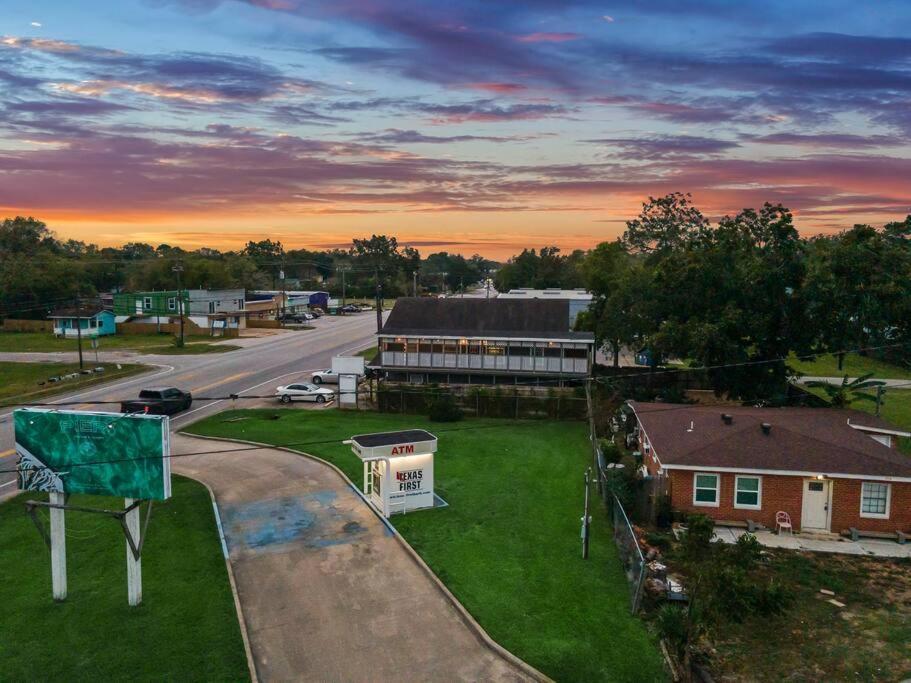 Sunnyside Retreat Apartment Bacliff Exterior photo